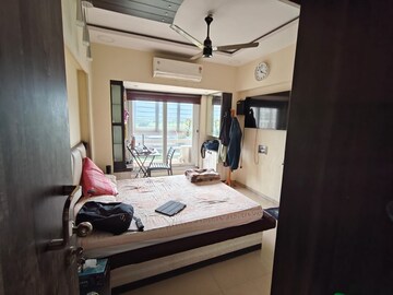 Team Area in 2 BHK Apartment at Yashvasin CHS Ltd, Kharghar – for Sale