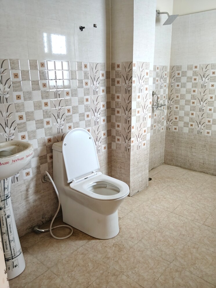 Bathroom, khodna kalan 3 Bedroom 1590 Sq.Ft. Villa In Khodna Kalan Greater Noida 9068731