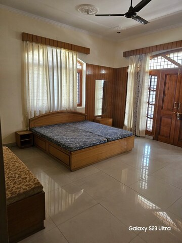Bedroom in 6+ BHK Independent House at Sahastradhara Road – for Rent