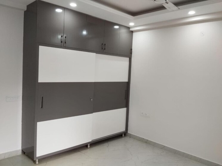 Room, sector 7 1 Bedroom 837 Sq.Ft. Independent House In Sector 7 Gurgaon 9068839