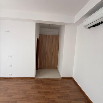 Room in 3 BHK Apartment at Ansal Api Versalia 2, Sector 67 – for Rent