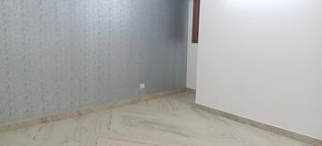 Room in 3 BHK Builder Floor at Malviya Nagar – for Rent
