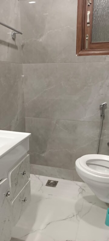 Bathroom in 3 BHK Builder Floor at Malviya Nagar – for Rent