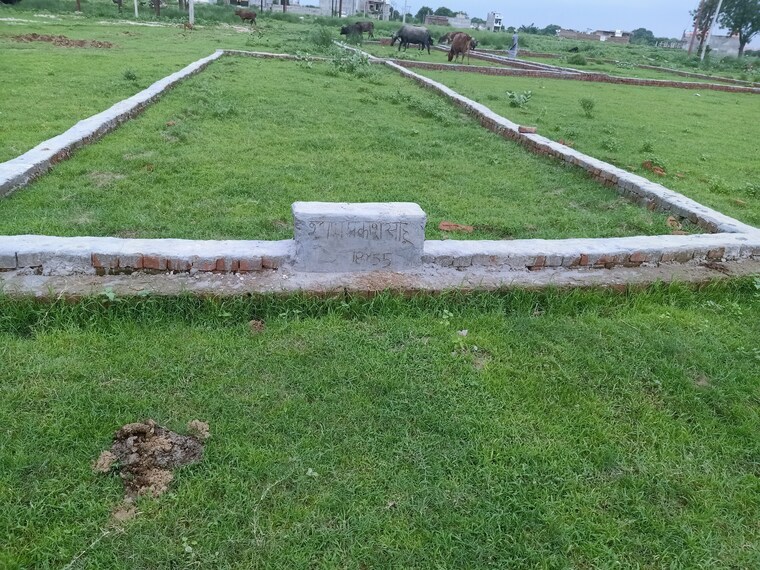 Garden, allahabad airport  80 Sq.Yd. Plot In Allahabad Airport Allahabad 9068917
