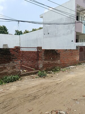  Plot – Exterior View View at Jankipuram - for Sale