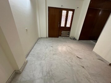1 BHK Independent House For Rent in Sector 7