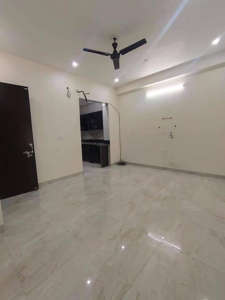 Room, a block shalimar garden 2 Bedroom 901 Sq.Ft. Builder Floor In A Block Shalimar Garden Ghaziabad 9068969