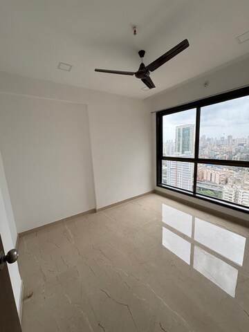 Room in 3 BHK Apartment at Neminath Nemi Bhavan, Goregaon West – for Sale