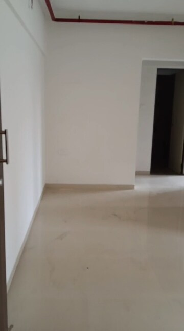 Room in 1 BHK Apartment at Lower Parel West – for Rent