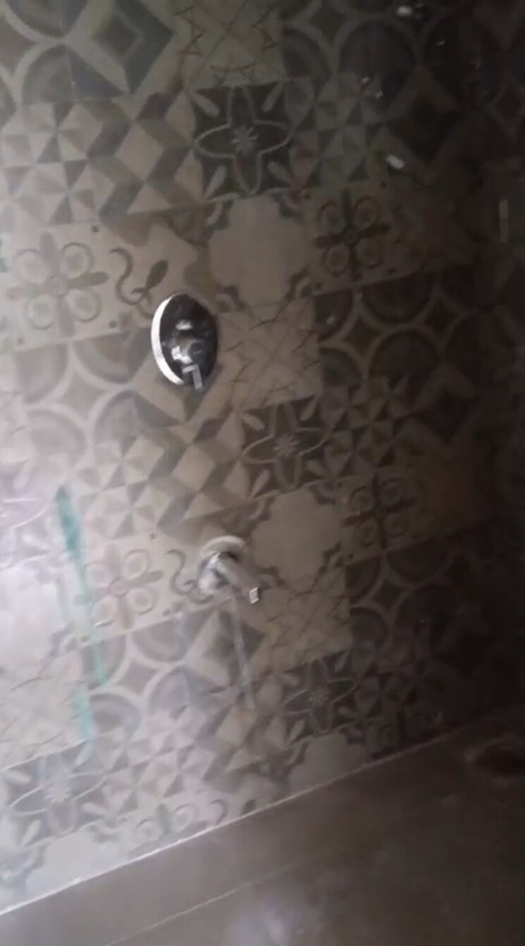 Bathroom, lower parel west 1 Bedroom 420 Sq.Ft. Apartment In Lower Parel West Mumbai 9069000