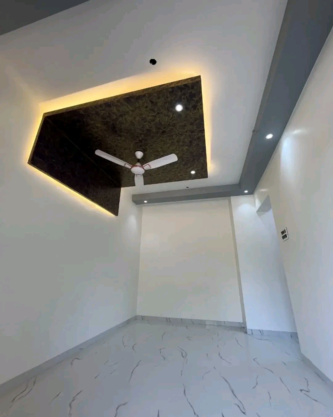 1 Rk  + Pooja Room 590 Sq.Ft. Apartment in Agarwal Paramount