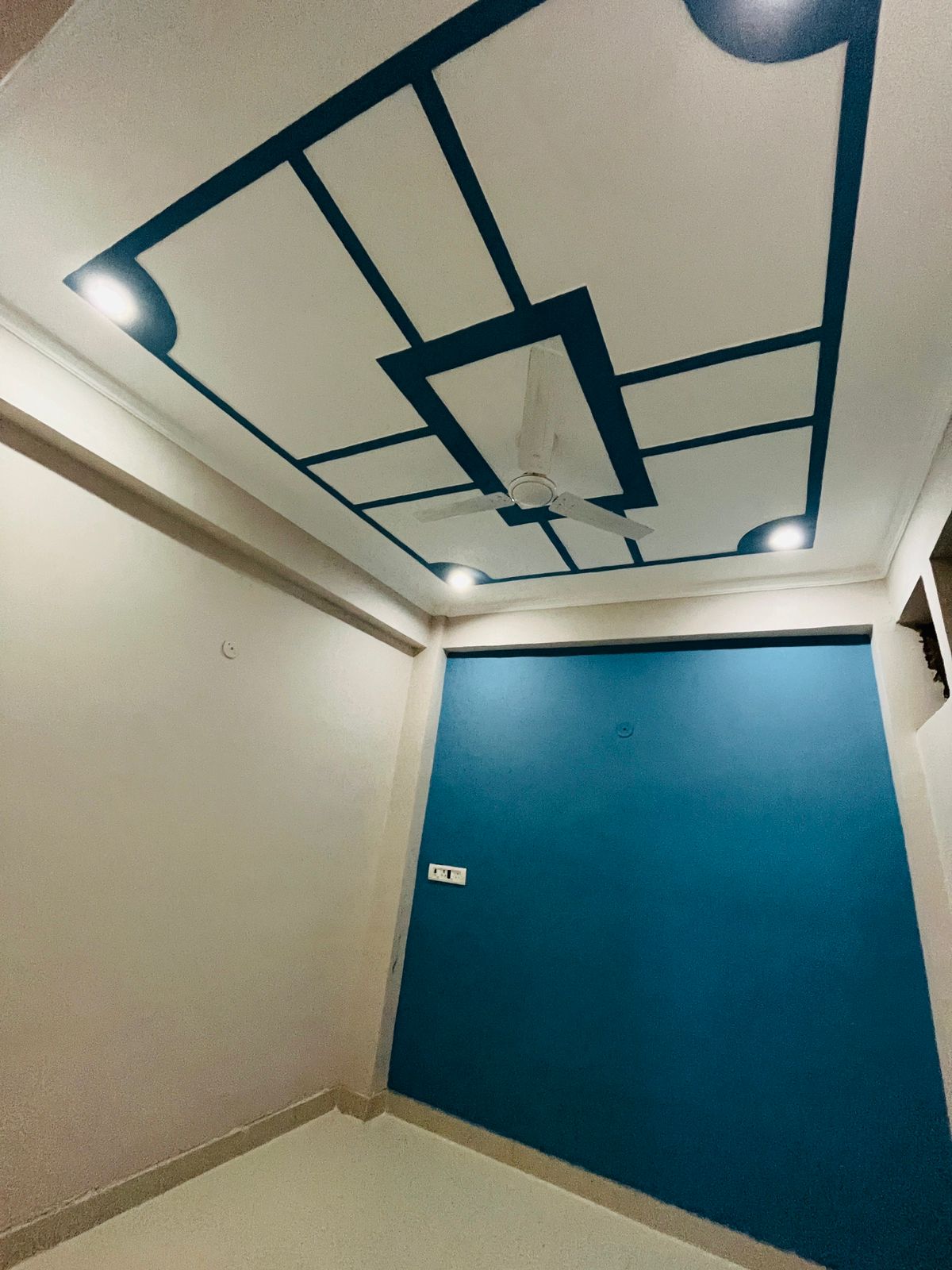 2 BHK Apartment For Rent in Panchsheel Greens