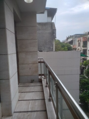 Balcony in 3 BHK Builder Floor at East Patel Nagar – for Rent