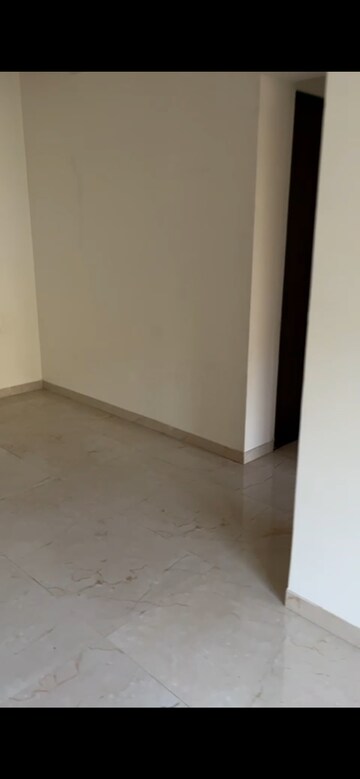 Room in 2 BHK Apartment at Damji Shamji Mahavir Tower, Mulund West – for Rent