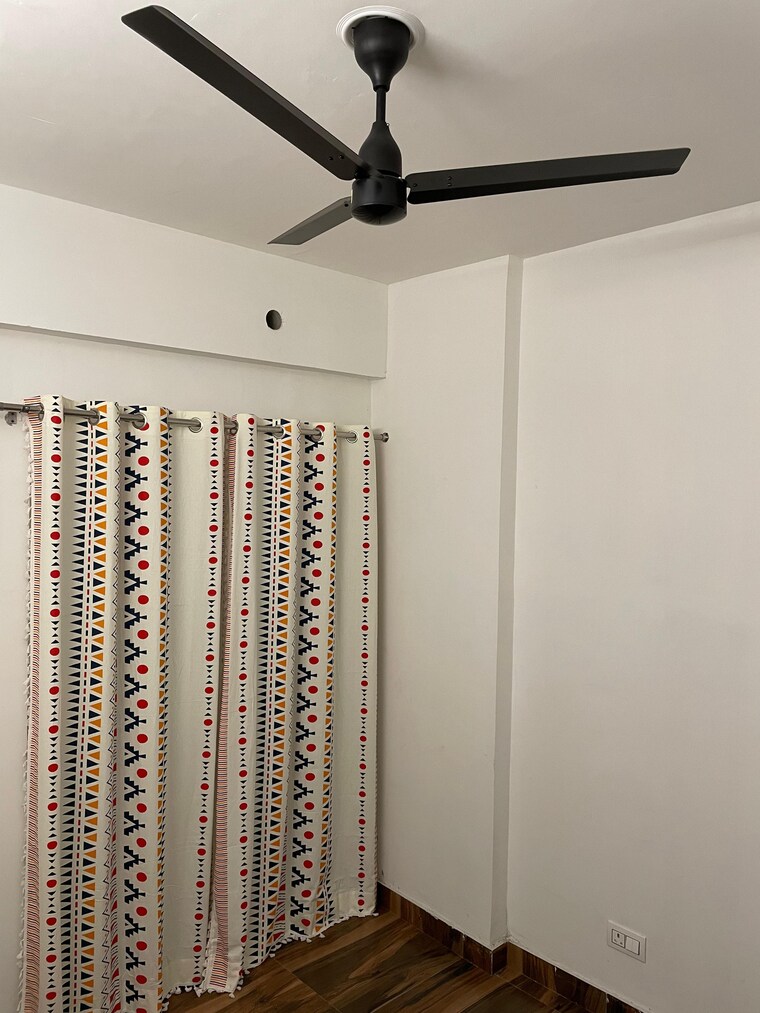 Bedroom, migsun-twinz 3 Bedroom 1250 Sq.Ft. Apartment In Eta Ii Greater Noida Greater Noida 9069098