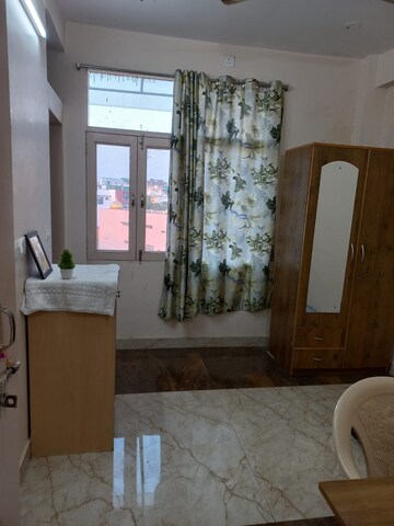 Living Room in 2 BHK Builder Floor at Palam Vihar – for Rent