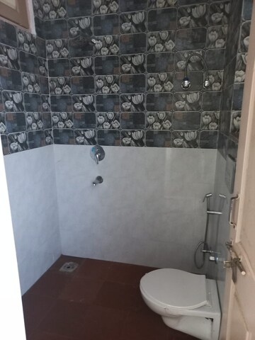 Bathroom in 2 BHK Builder Floor at Palam Vihar – for Rent