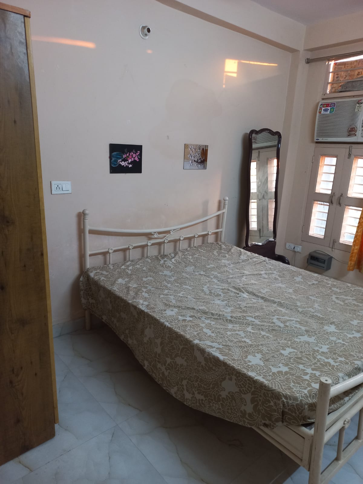 2 BHK + Extra Room Builder Floor For Rent in Palam Vihar