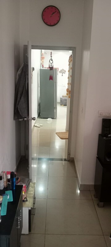 Master Bedroom in 3 BHK Builder Floor at Landcraft Golf Links, Pandav Nagar – for Rent