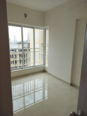 Room in 2 BHK Apartment at Chandiwala Pearl Regency, Andheri West – for Sale