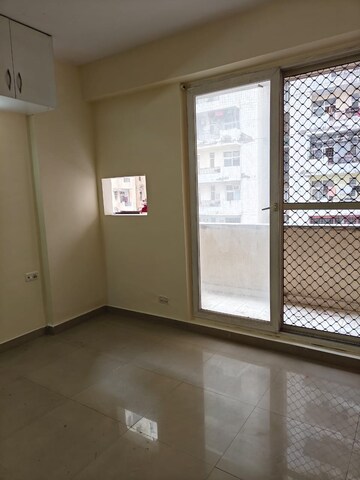 Room in 2 BHK Apartment at Migsun Twinz, Eta Ii Greater Noida – for Sale