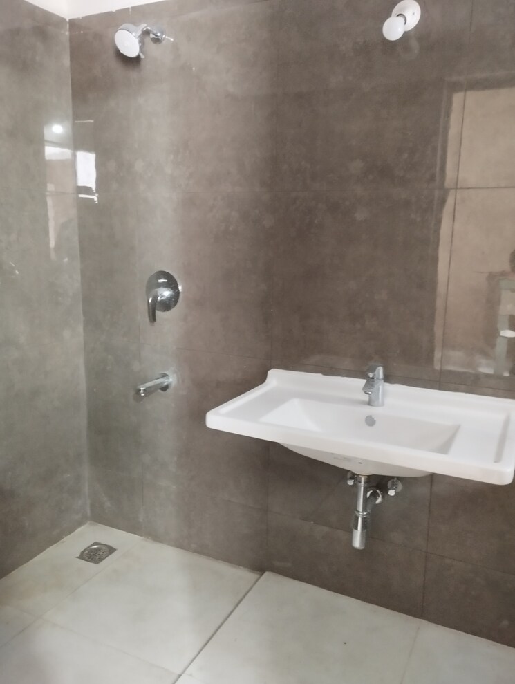 Attached Bathroom, rajapushpa-provincia 2 Bedroom 1370 Sq.Ft. Apartment In Narsingi Hyderabad 9069111