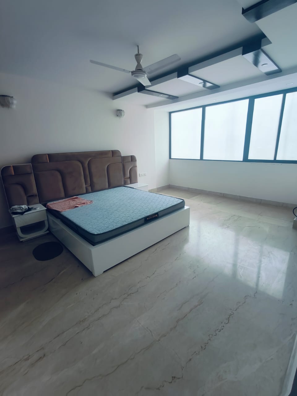 4 BHK + Pooja Room,Servant Room,Study Room,Extra Room Apartment For Rent in Green Park Extension