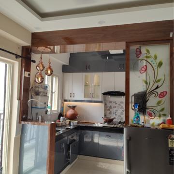 Kitchen in 2.5 BHK Apartment at Jm Orchid, Sector 76 – for Rent