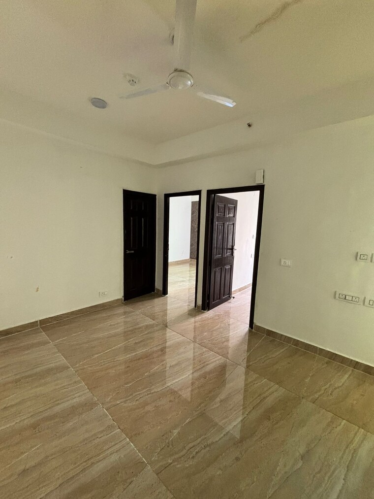Bedroom, migsun-twiinz 3 Bedroom 1399 Sq.Ft. Apartment In Eta Ii Greater Noida Greater Noida 9069248