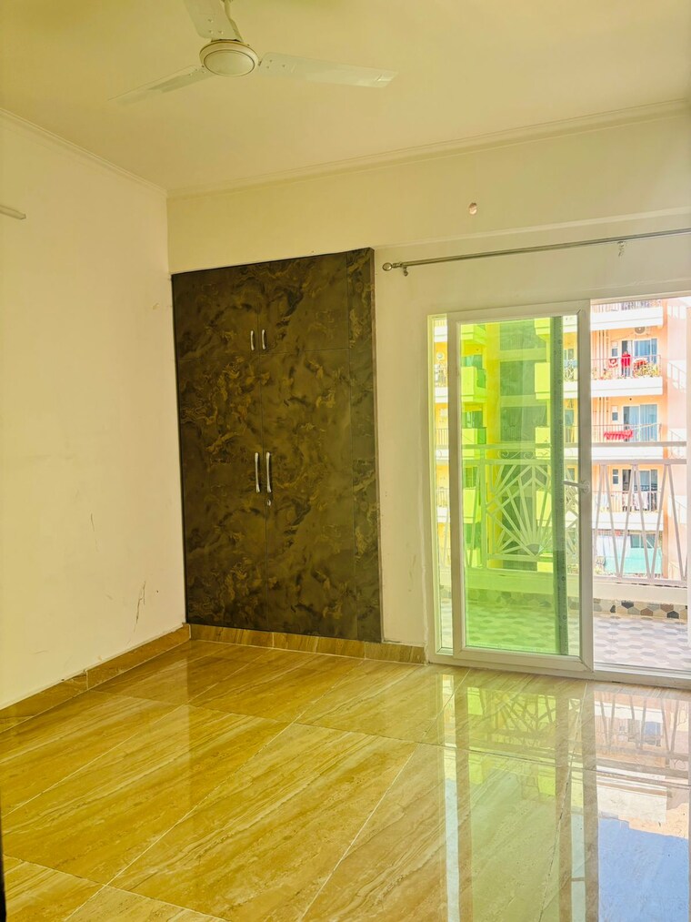Room, migsun-twiinz 3 Bedroom 1399 Sq.Ft. Apartment In Eta Ii Greater Noida Greater Noida 9069248