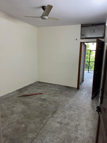 Room in 2 BHK Builder Floor at Boutique Residential Apartments C-220, Malviya Nagar – for Rent