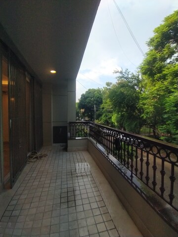 Balcony in 3 BHK Builder Floor at Shivalik Colony – for Rent