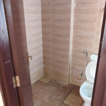 Bathroom in 3 BHK Apartment at Amrapali Crystal Homes, Sector 76 – for Rent