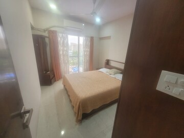 Master Bedroom in 2 BHK Apartment at Millionaire Heritage, Andheri West – for Rent
