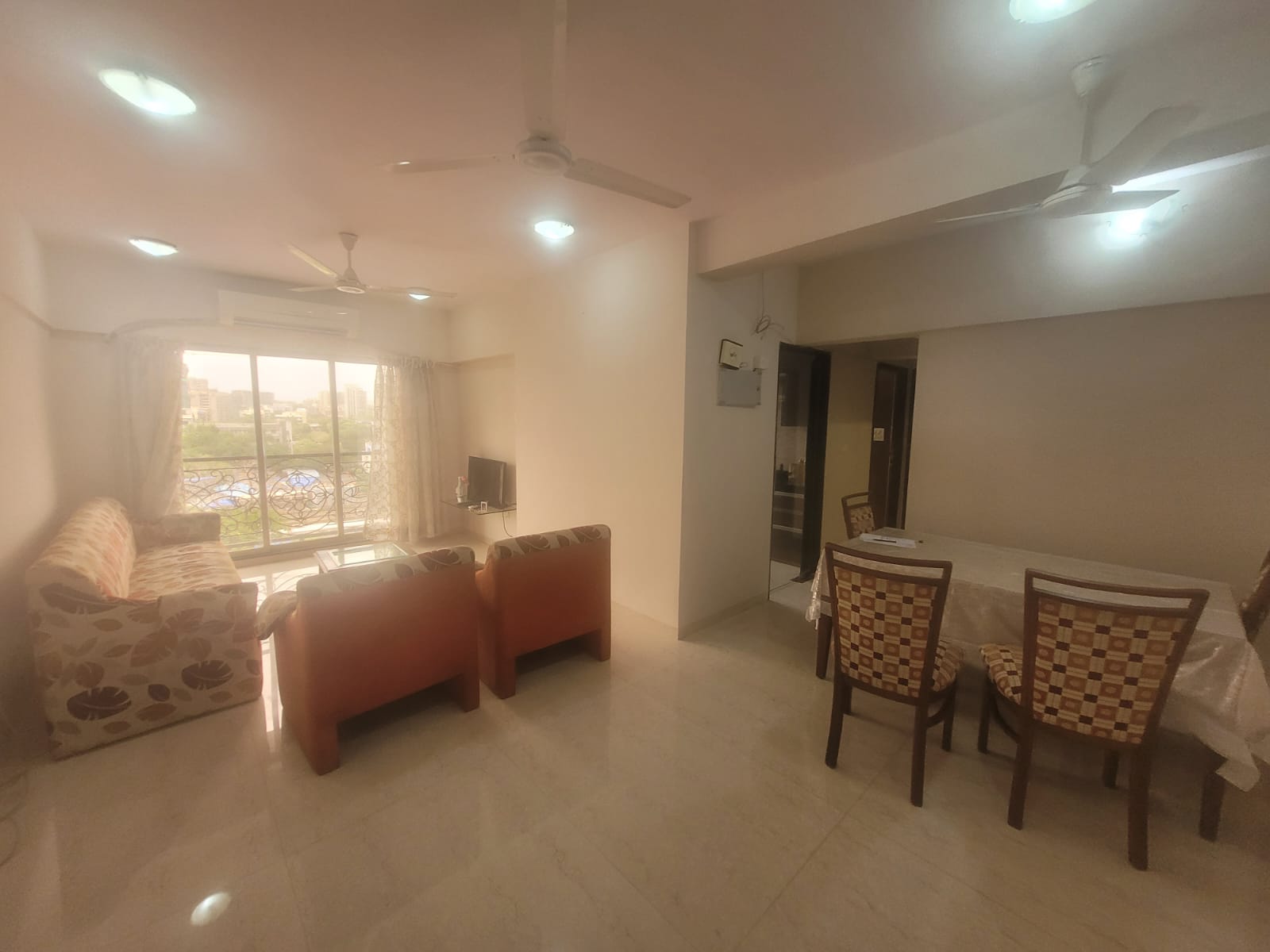 2 BHK 725 Sq.Ft. Apartment in Millionaire Heritage