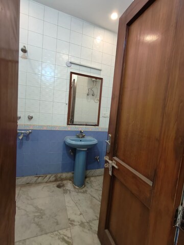 Bathroom in 1 BHK Builder Floor at Boutique Residential Apartments C-220, Malviya Nagar – for Rent
