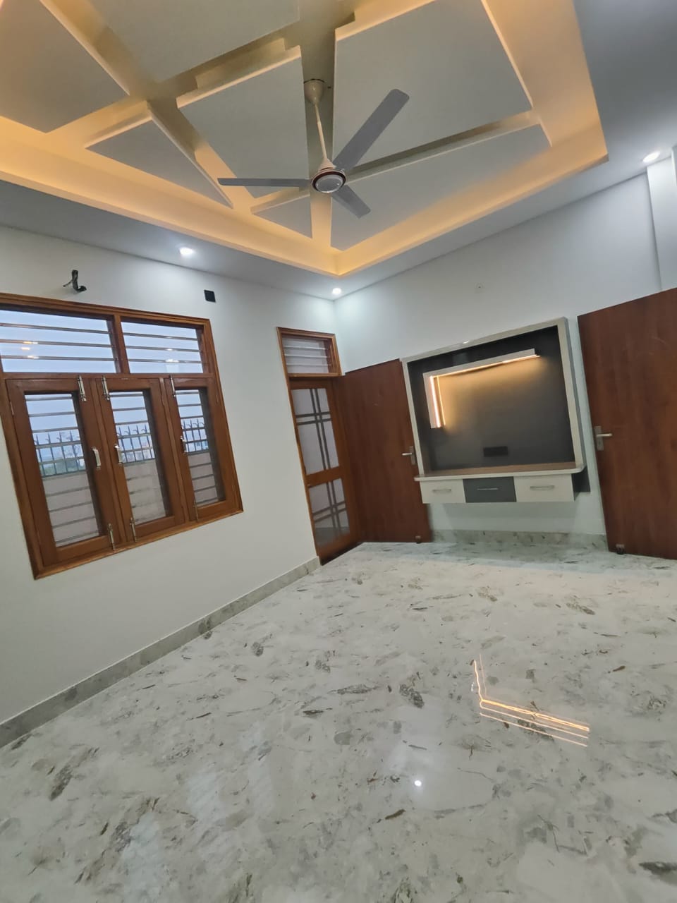 3 BHK Independent House For Rent in V