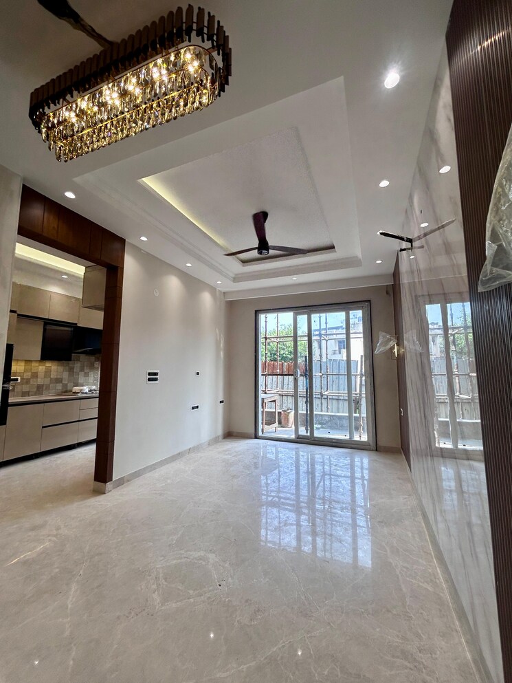 Room, sushant-lok-3 3 Bedroom 220 Sq.Yd. Builder Floor In Sector 57 Gurgaon 9069358