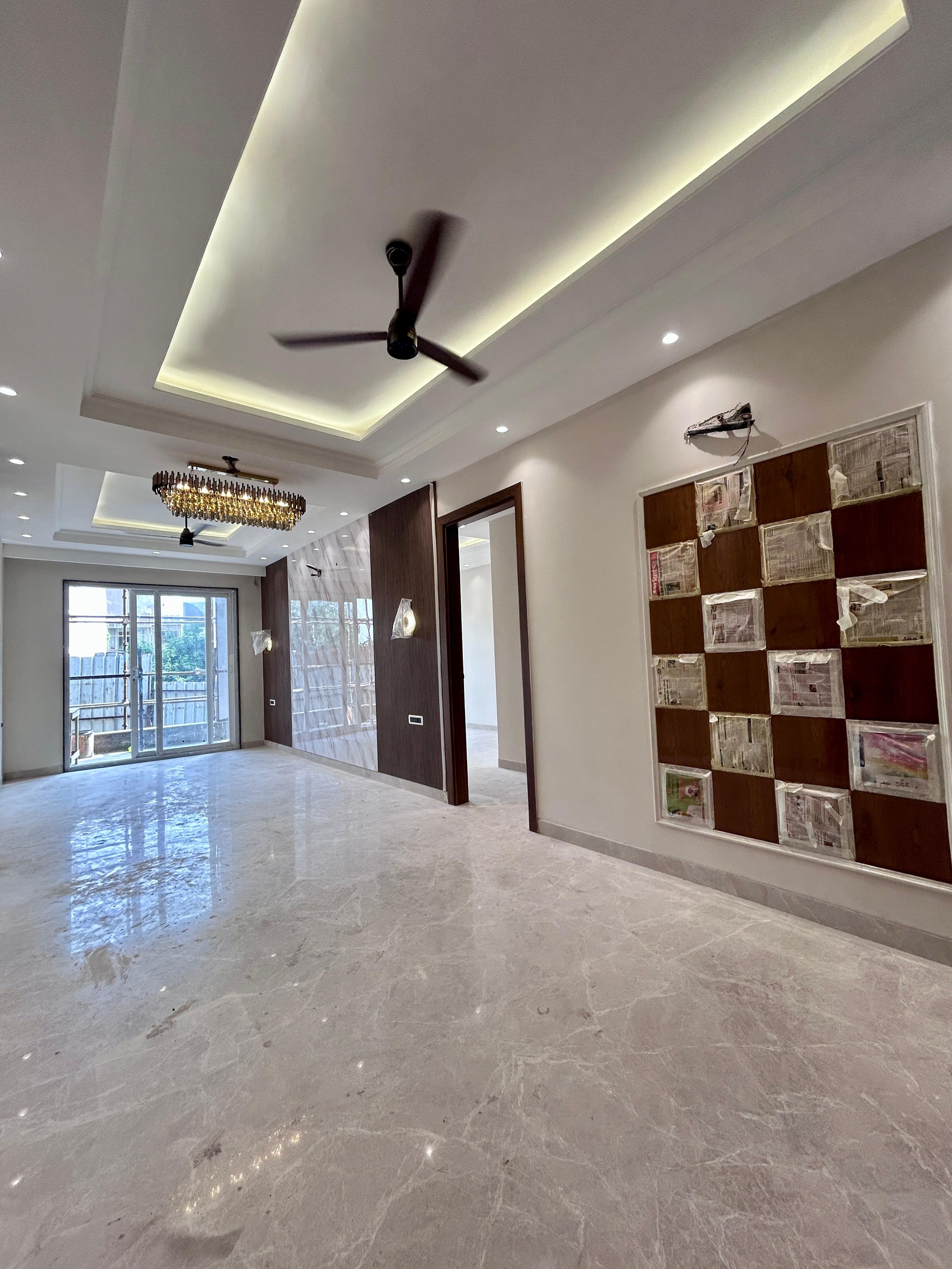 3 BHK + Pooja Room Builder Floor For Sale in Sushant Lok 3