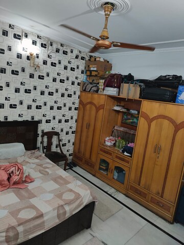 Team Area in 2 BHK Independent House at Sector 7 – for Rent