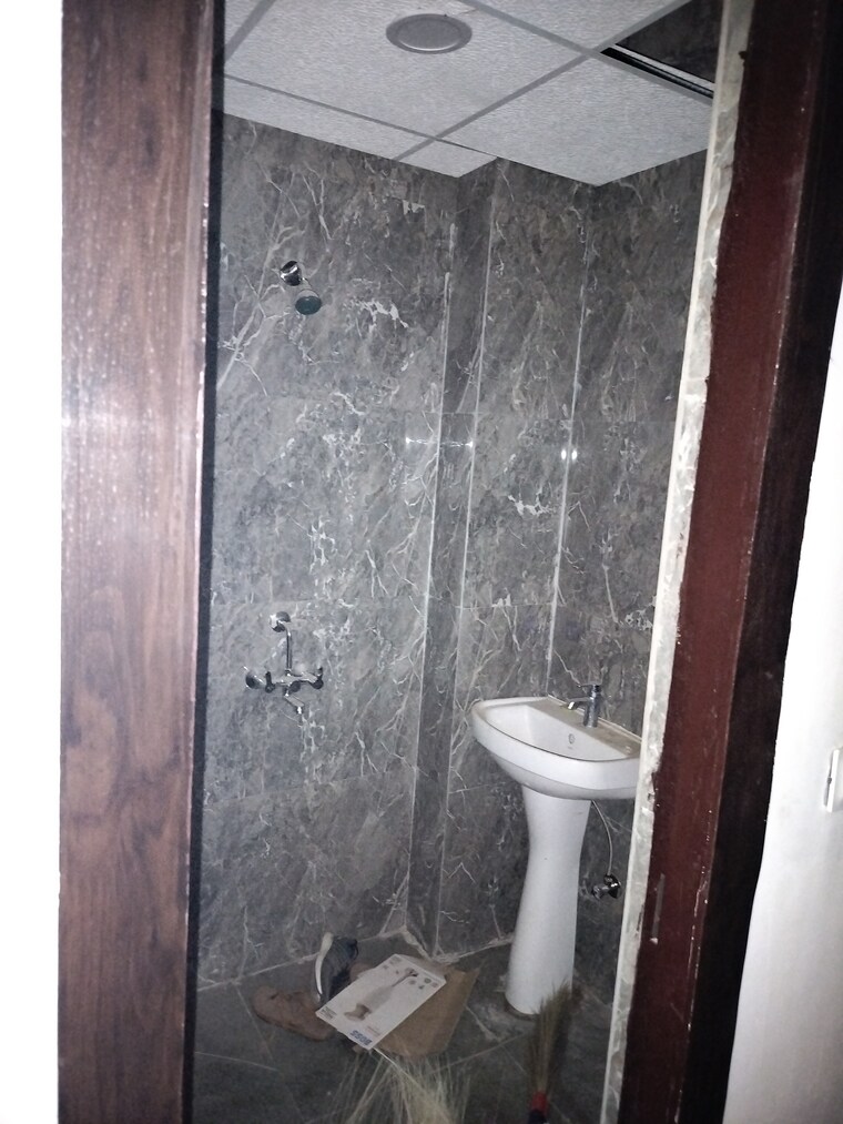 Attached Bathroom, krishna-khatu-shyam-city 2 Bedroom 1060 Sq.Ft. Builder Floor In Sector 16b Greater Noida Greater Noida 9069375