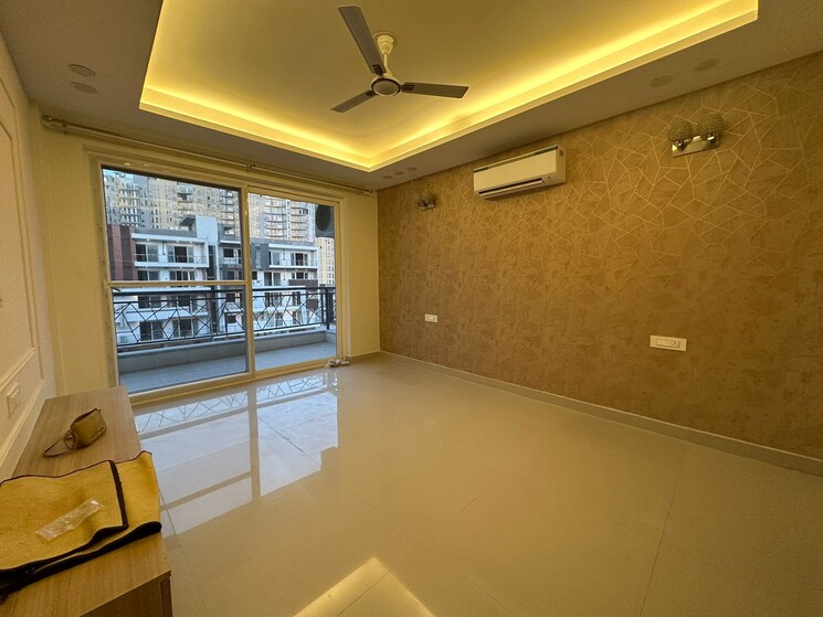 Living Room, ansal-api-versalia 4 Bedroom 300 Sq.Yd. Builder Floor In Sector 67a Gurgaon 9069372