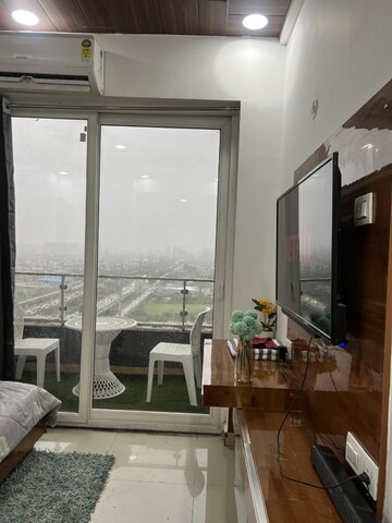 Gym in Studio Apartment at Gaur City Center, Sector 4 Greater Noida – for Rent