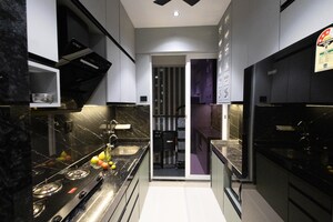 Kitchen in 2 BHK Apartment at Vashi Plaza, Vashi Sector 17 – for Sale