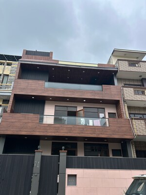 5 BHK Independent House For Sale in Sector 71