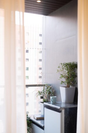 Bathroom in 2 BHK Apartment at Kopar Khairane – for Sale