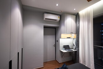 2 BHK Flat for Sale in Kopar Khairane, Navi Mumbai
