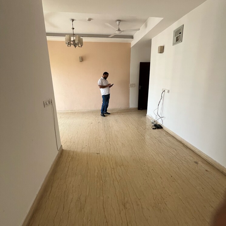 Room, mahagun-moderne 2 Bedroom 1250 Sq.Ft. Apartment In Sector 78 Noida 9069403