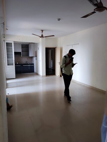 Room in 3 BHK Apartment at Jaypee Greens Aman, Sector 151 – for Sale