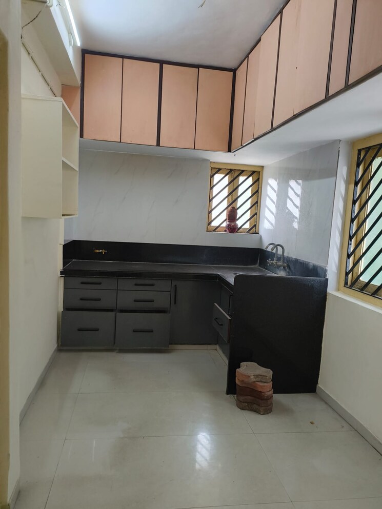 Kitchen, ahura nagar 2 Bedroom 1200 Sq.Ft. Apartment In Ahura Nagar Surat 9069431
